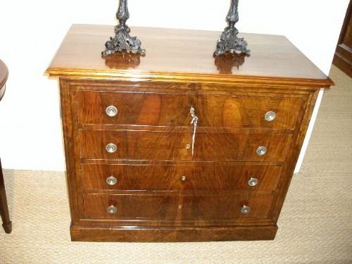 19th Century Walnut Chest of Drawers